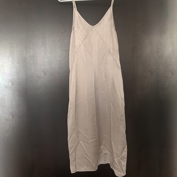 Everlane Slip Dress - Picture 2 of 5